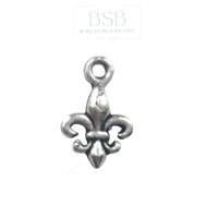 Fleur de Lis Pendant (5pcs)
