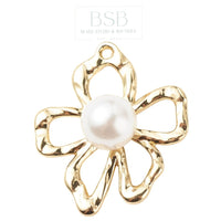 Flower with Pearl Pendant
