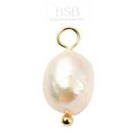 Freshwater Pearl with Brass Wire Pendant, 18K Gold Plated
